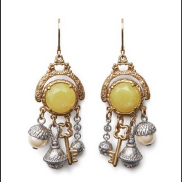 CAbi Jewelry - NEW Cabi Curio Dangling Mixed metal earrings